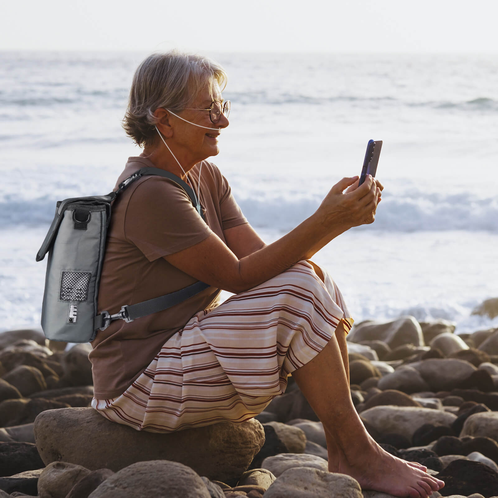 VARON NT-02 เครื่องผลิตออกซิเจนแบบพกพา ระบบจ่ายออกซิเจนแบบพัลส์ 5 ลิตร/นาที การรับประกัน 1 ปี